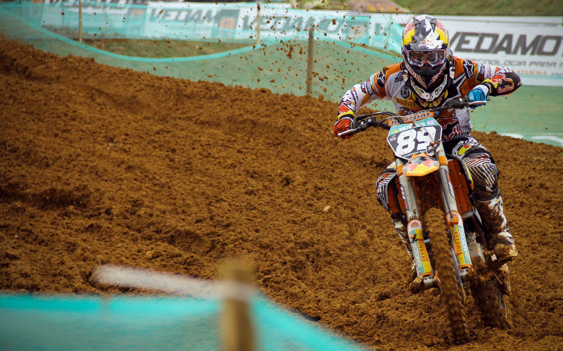 本周比赛精彩瞬间:炫技进球、神级扑救不断,经典进球视频